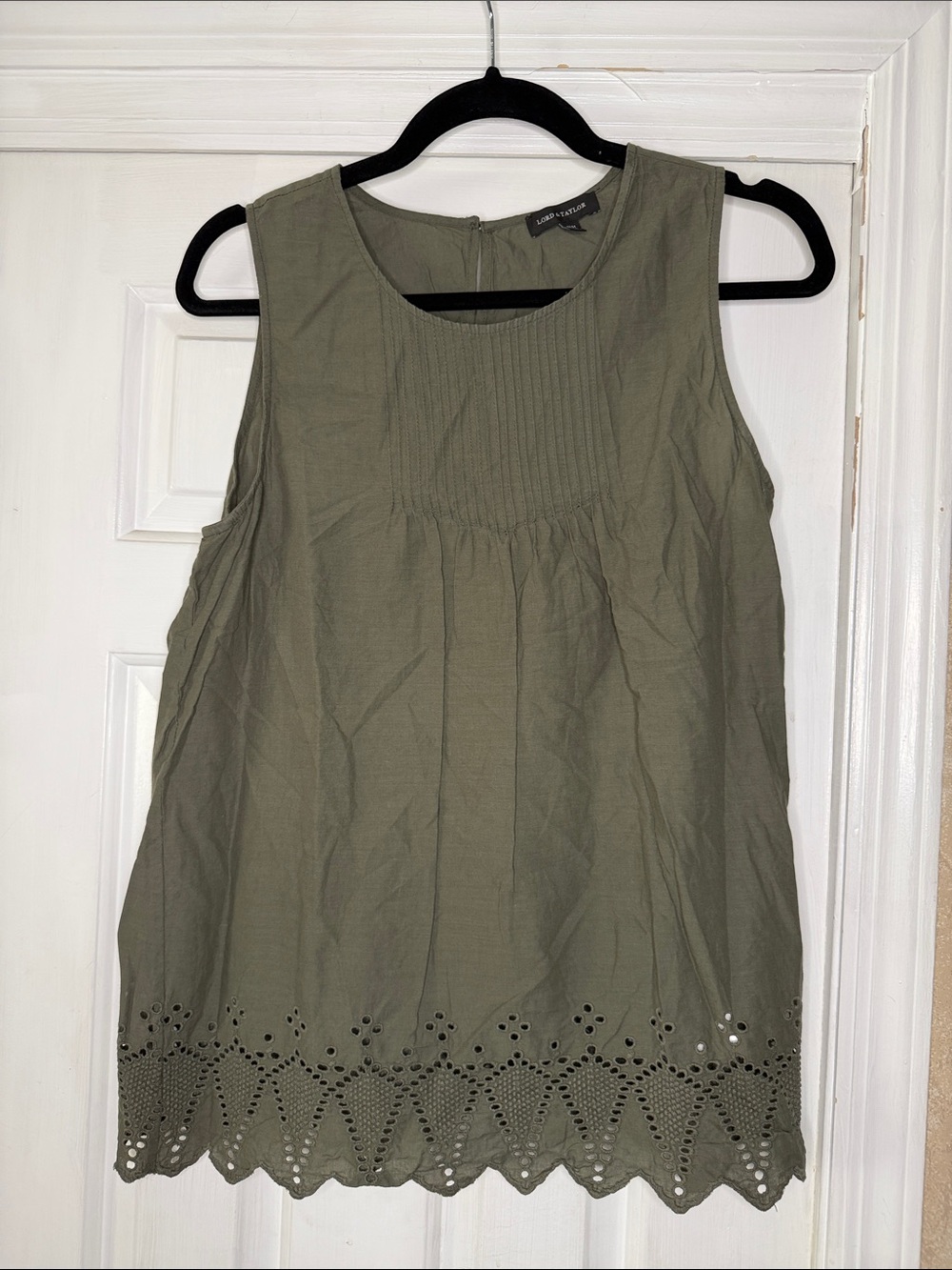 Lord & Taylor Olive Green Sleeveless Eyelet Hem Tank